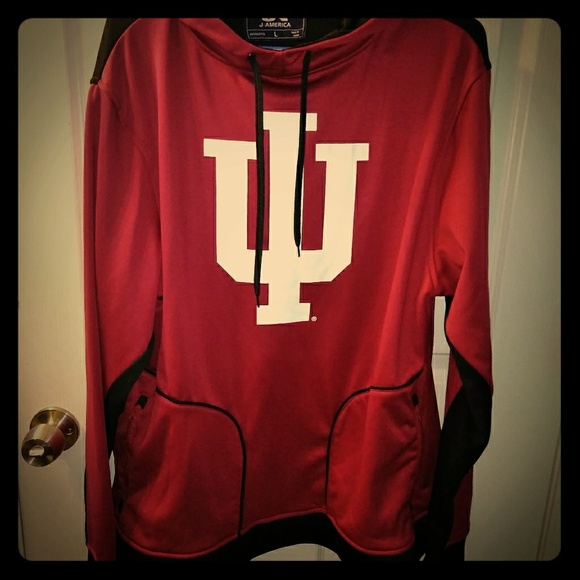 Other - 👨NWOT IU Men's hoodie📣